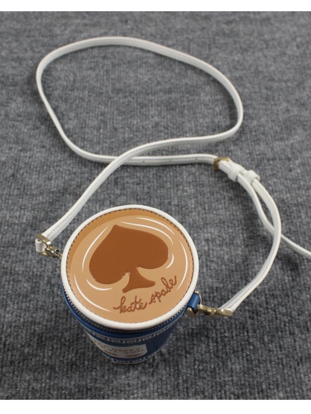 Kate Spade Blue & White Coffee Cup Crossbody Bag with Gold Accents - Picture 4 of 7